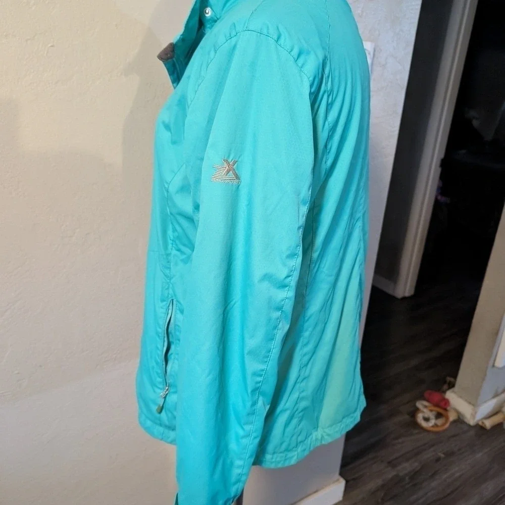 ZeroXposur stay stylish